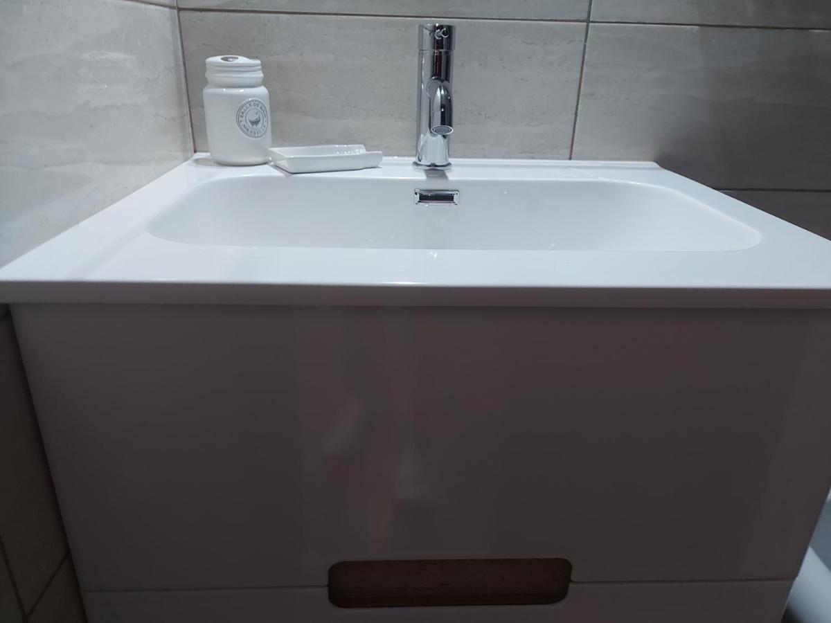 I Tre Marchi Rooms Camera Sabbia Термоли Екстериор снимка